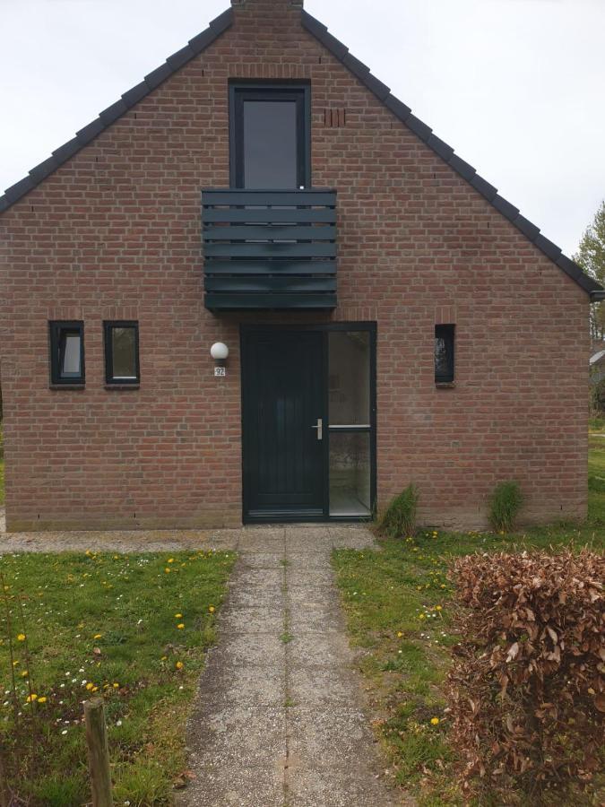 Villa Recreatiewoning Maas En Waal 92 Ewijk Esterno foto